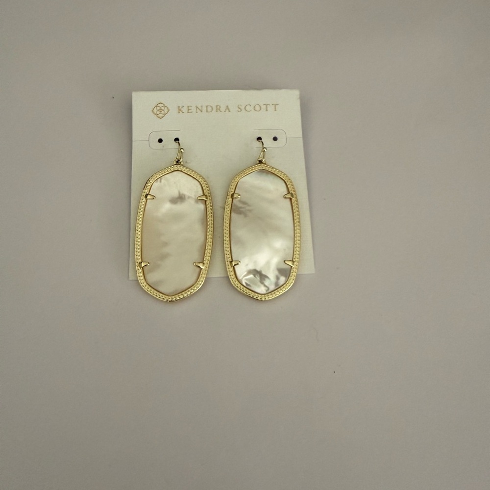 Kendra Scott Gold and Mother of Pearl Danielle Earrings